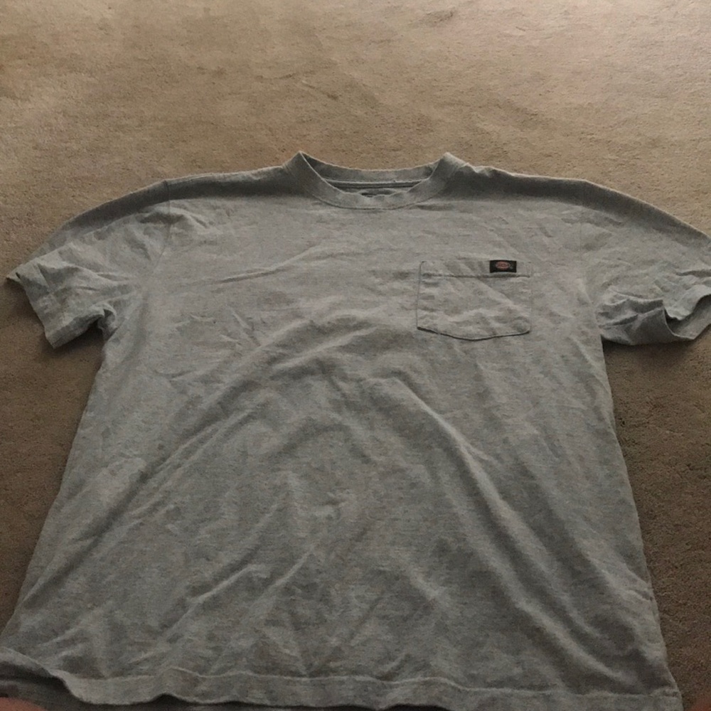 Gray dickies pocket tee, size large.